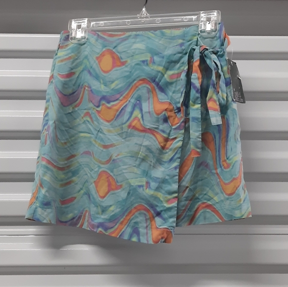 Wild Fable Wrap Skirt Women's Size XS Blue Print Mini Casual - Picture 4 of 10